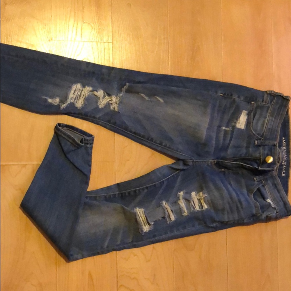 Women’s American eagle jeans